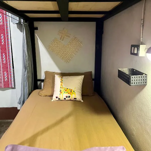 Little Hostel, hotel di Ban Houayxay
