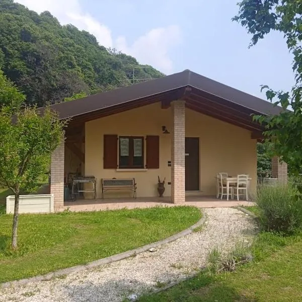 Villetta in collina Casa Calmàs, viešbutis mieste Brione