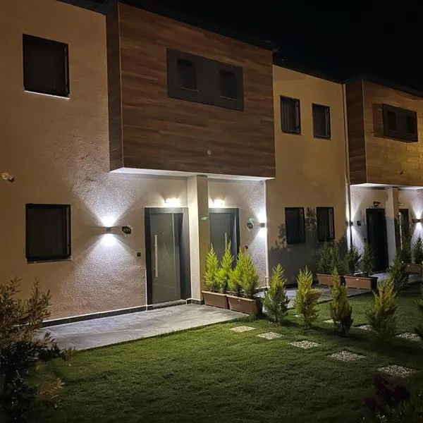 KARAASLAN GROUP TATİL EVLERİ、クシャダスのホテル