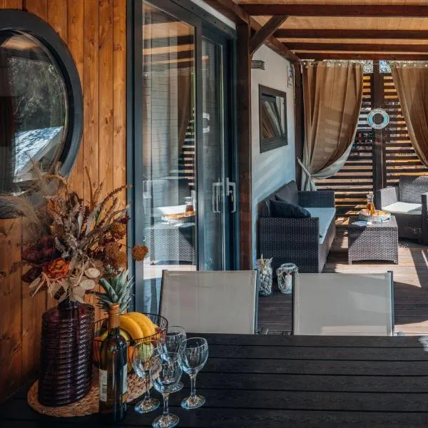 Croatia Camp Premium, hotel v destinaci Vodice