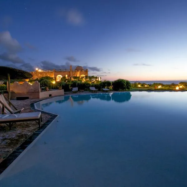 Dar Danse, the Bubble on the Beach, hotel in Zaouia Akermoud