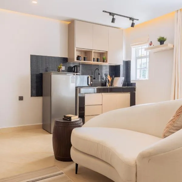 Viesnīca Luxe Studio and 1 bedroom Apartment pilsētā Mai Mahoro