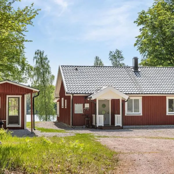 Holiday Home Erikstorp 145 by Interhome, hotel din Olofström