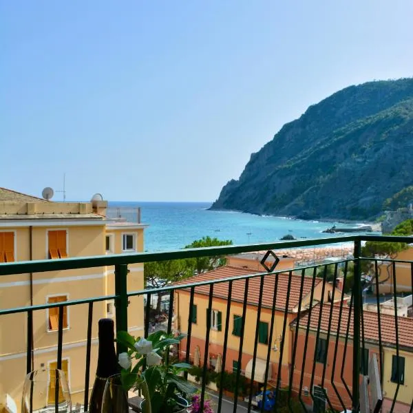 Monterosso Rooms, hotel v destinaci Monterosso al Mare