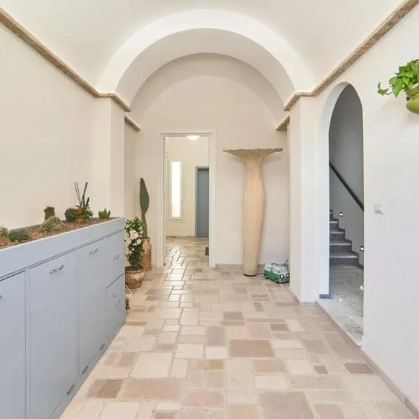 Casa dei Nonni, hotel v destinaci Avetrana