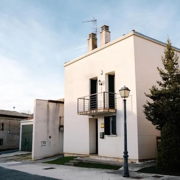 Vivienda Turistica Biurrun, hotel in Adiós