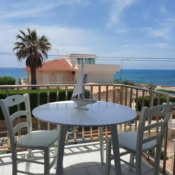 IL SALUTO DEL SOLE, hotel in Marina di Ragusa