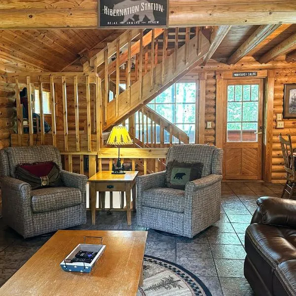 Pine Cone Cabin, hotel en Gatlinburg