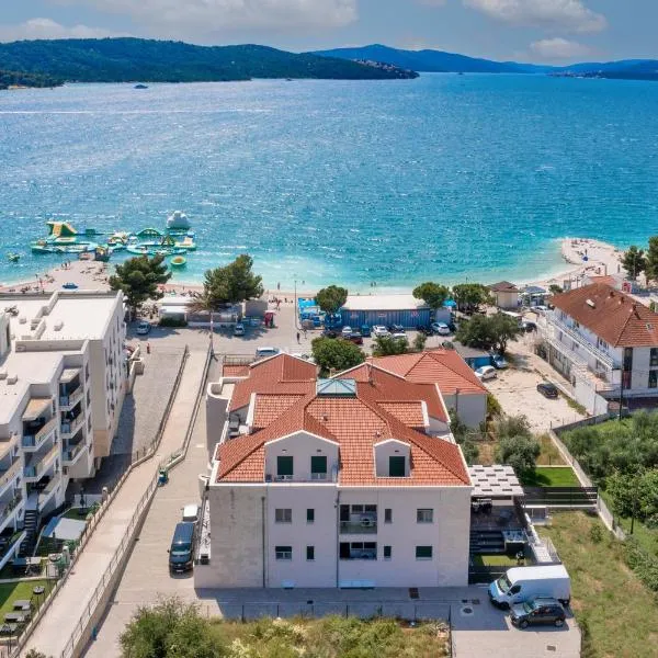 Apartments Ocrux, hotel v Trogiri