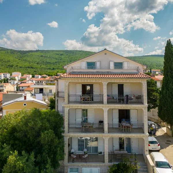 Apartments Lonzor I, Hotel in Selce