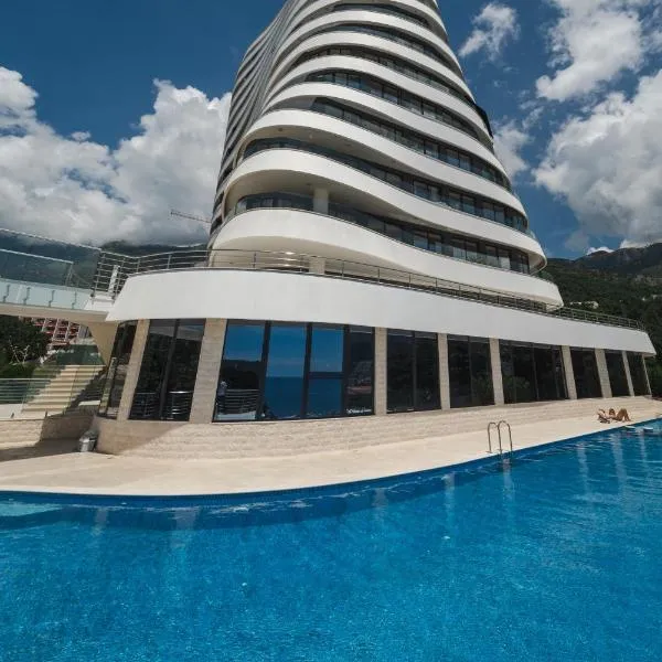 La barca apartments, hotel in Becici