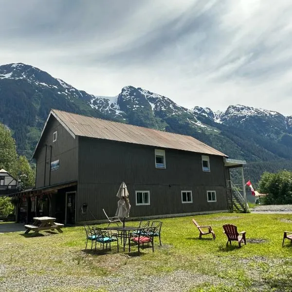 Stewart Mountain Lodge: Stewart şehrinde bir otel