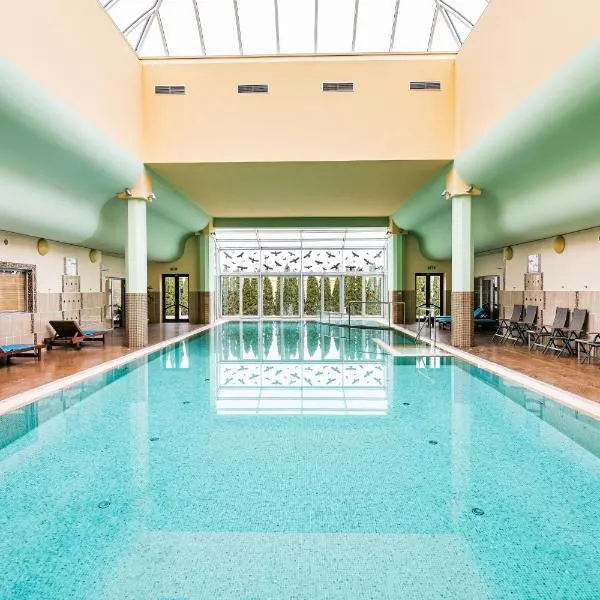 Hotel Savannah, hotel sa Chvalovice