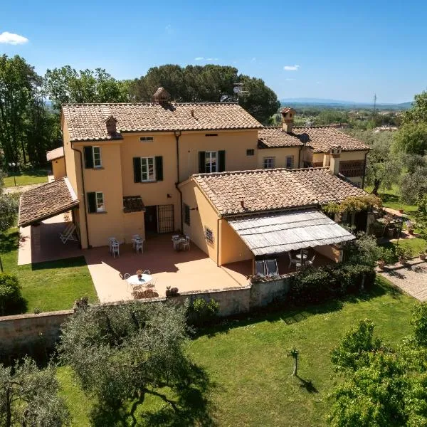 B&B La Casetta, hotel v destinaci Montecarlo