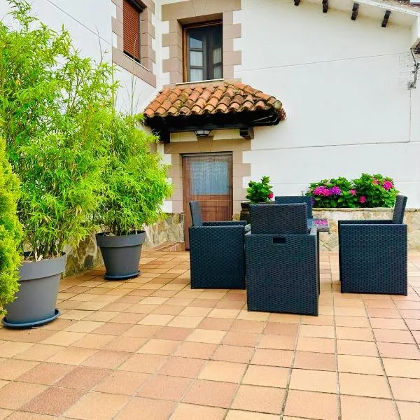 Apartamentos Nel I, hotel in Santillana del Mar