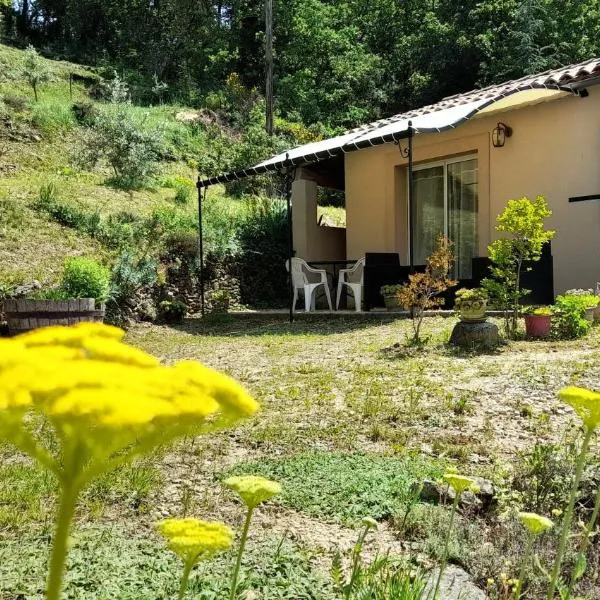 Gîte SITTELLE, hotel in Malaucène