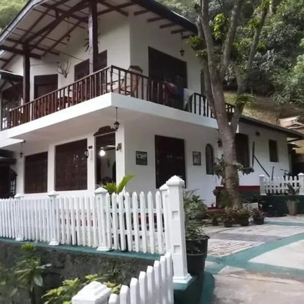 Villa25 Homestay free pick up from the centre, hotel v destinaci Kandy