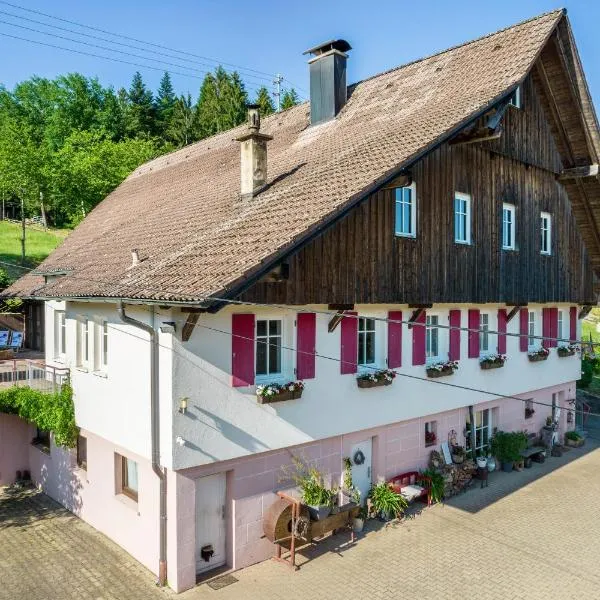 Klausenhansenhof, hotel in Wolfach