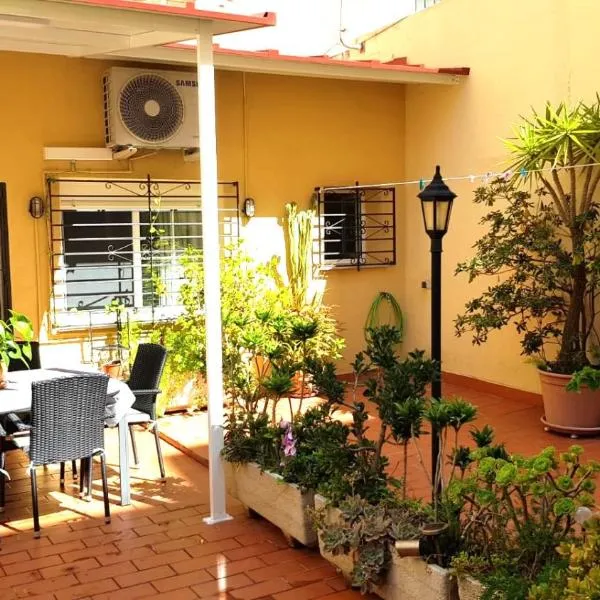 Apartamento EL PATIO, hotel i Fuengirola
