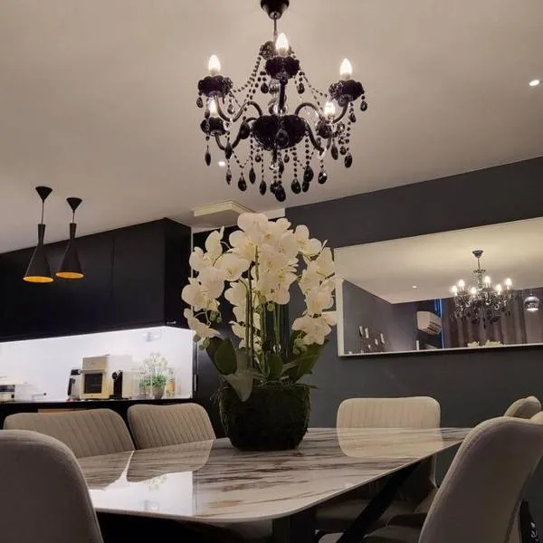 Empire Damansara Designer Soho Karaoke & Netflix, hotel di Petaling Jaya