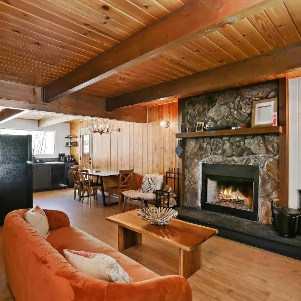 Le Chalet of Arrowbear Lake, hotel v destinaci Running Springs