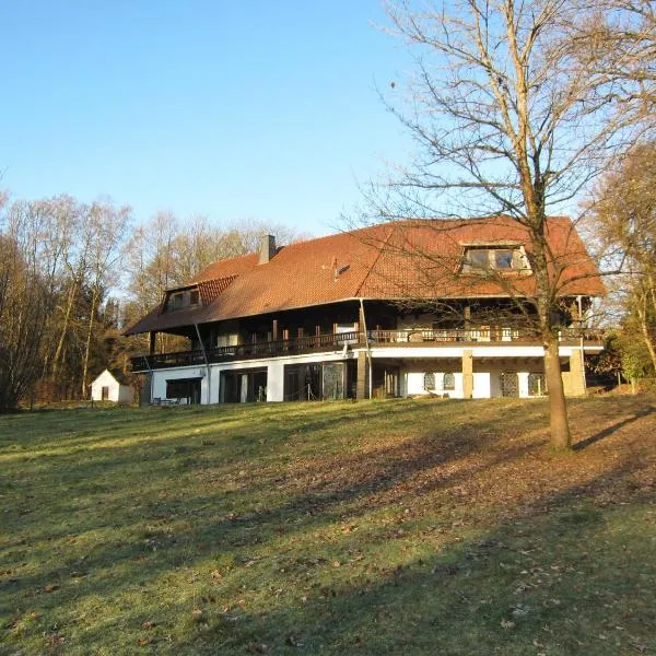 Auszeit auf dem KulturGut Hirtscheid, hotel in Hirtscheid