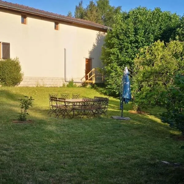 LA MAISON D'AUXANNE, hótel í Giffaumont-Champaubert
