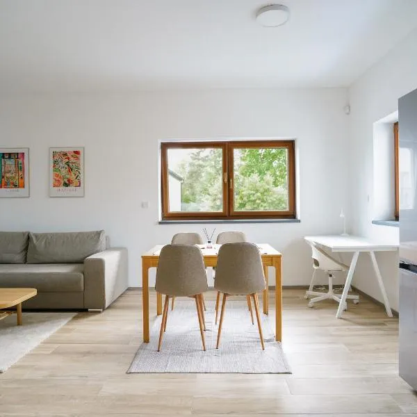 The Dante Villa Apartments, hotel v Praze