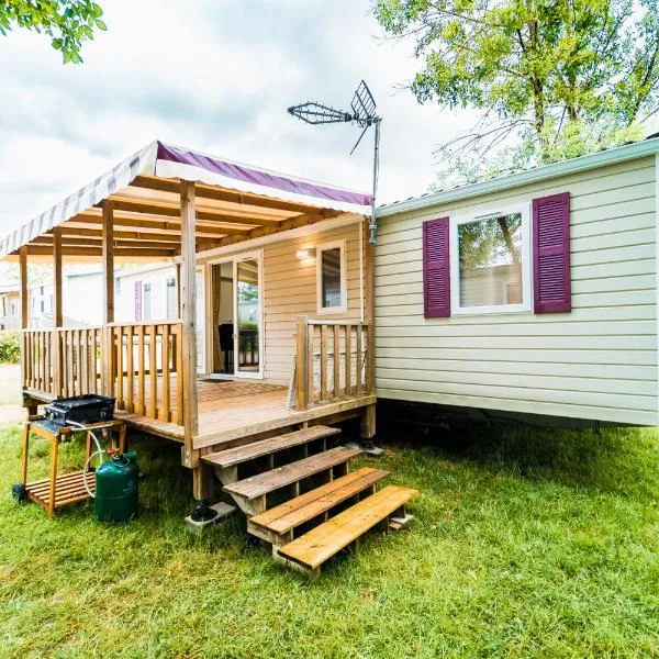 Mobil-home 6/8 personnes - Camping Siblu **** Domaine de Dugny, hotel v destinaci Onzain