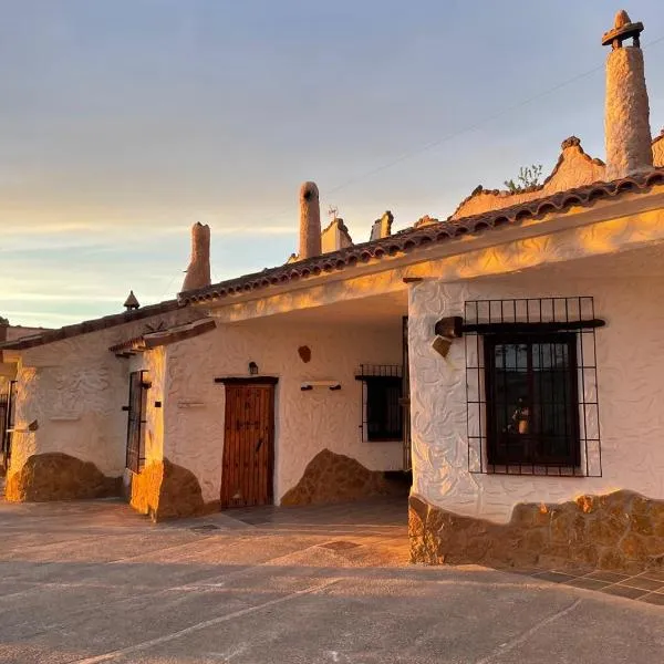 Cuevas El Atochal Orígenes, hotell i Los Balcones