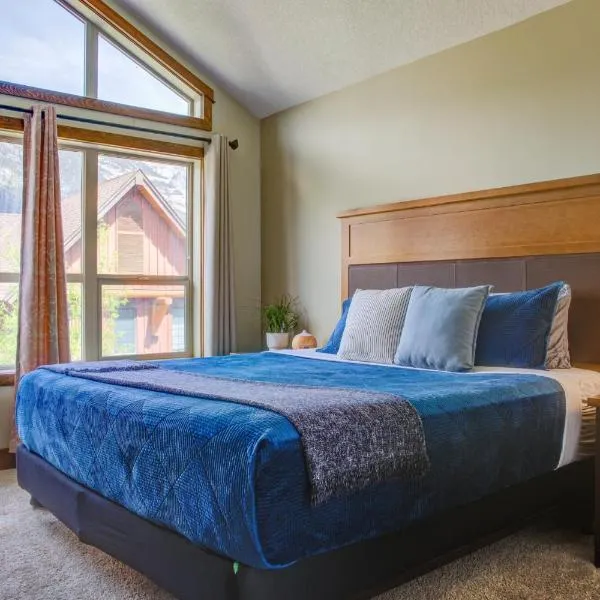 Fire Mountain Two Bedroom Condo, hotel a Canmore