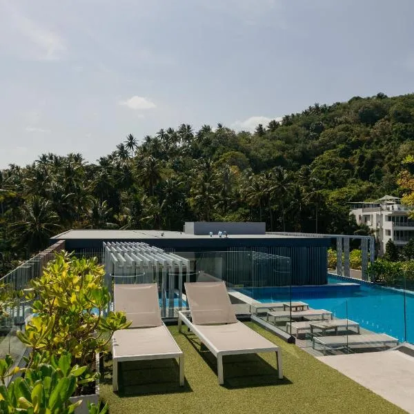 Aristo 2 Phuket, Surin beach、スリンビーチのホテル