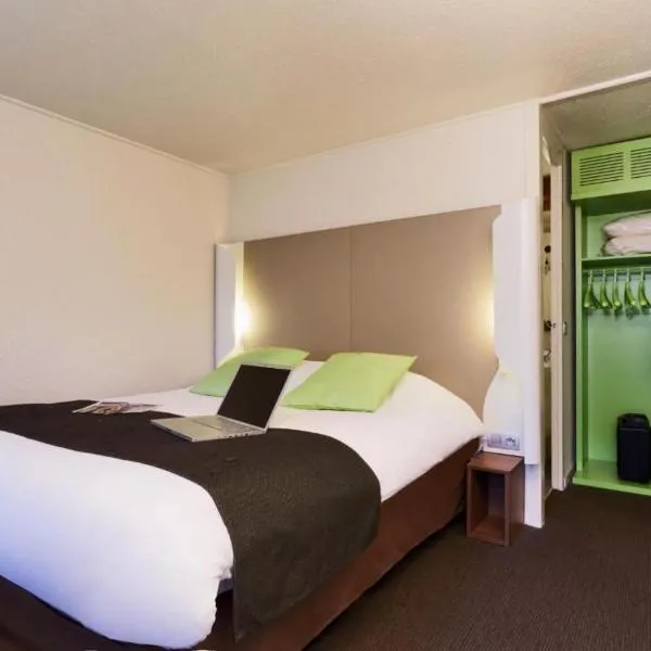 Campanile Saint-Quentin-En-Yvelines, hotel v destinácii Montigny-le-Bretonneux
