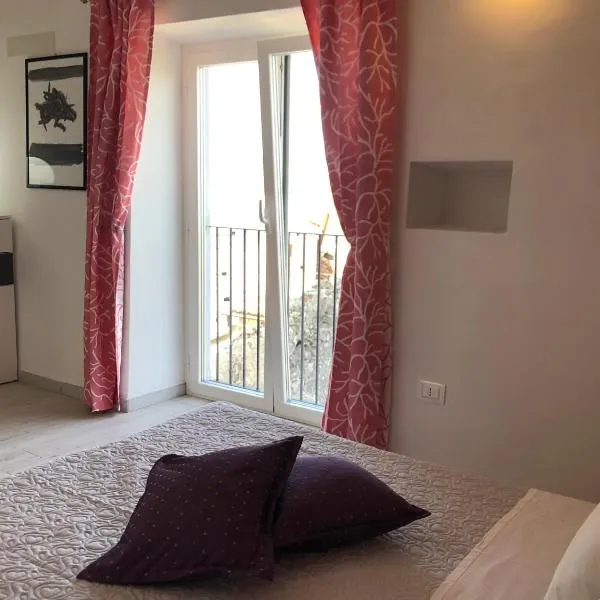 Un Capriccio - Mirto, hotel Aietában