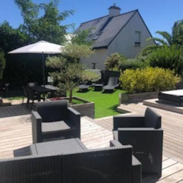 Gîte de charme le Ty zen Breizh ( 4/6 pers ), hotel u gradu Ore