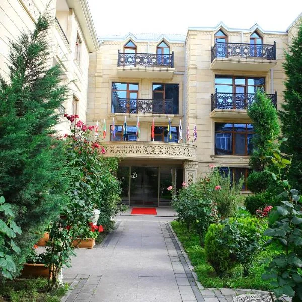 Deluxe Hotel Ganja, ξενοδοχείο σε Ganja