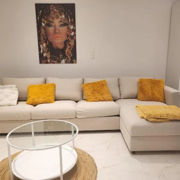 Duplex neuf 2 chambres HUY, hotel v destinaci Huy