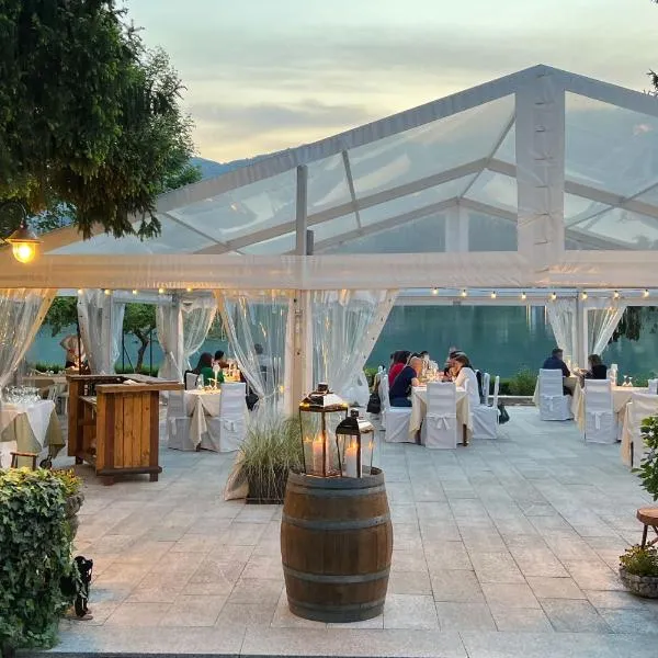 Locanda Del Boscaiolo, hotel v destinácii Monasterolo del Castello