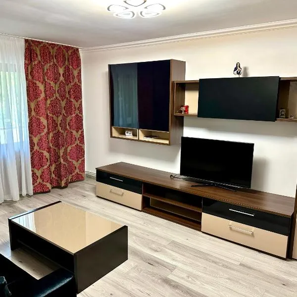ROYAL APARTMENT, hotel in Buzău