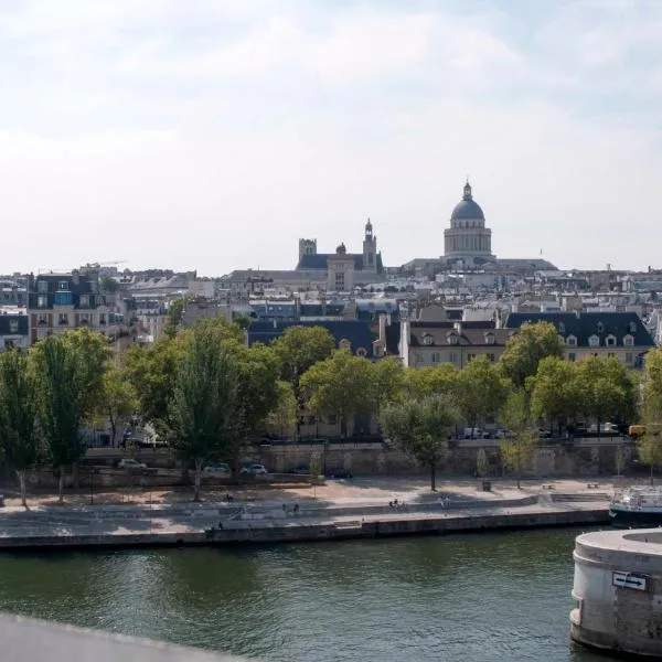 Charming studio in the heart of Île Saint-Louis