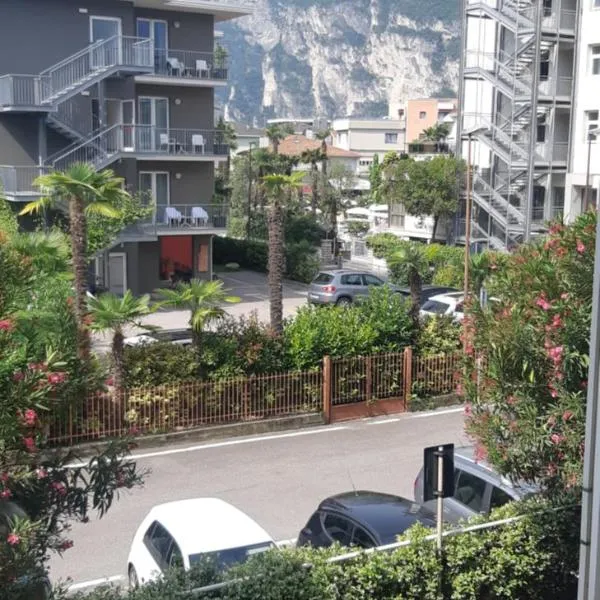 Easy Gardalake, hotel en Riva del Garda