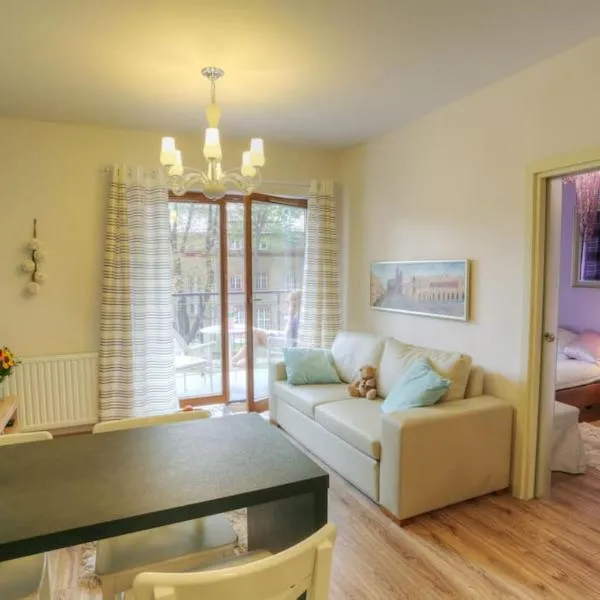 Ekskluzywny Apartament w centrum z balkonem i parkingiem, hotel di Krakow