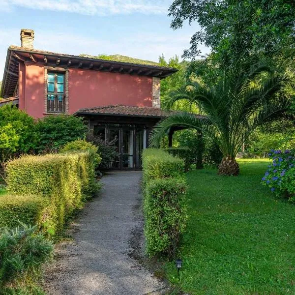 CASA ESCONDIDA CUENCU、Margollesのホテル