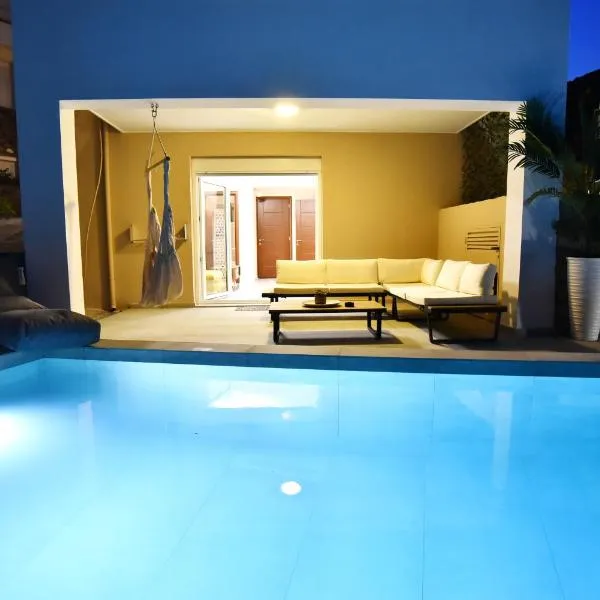 SUNRISE LUXURY POOL VILLA: PalaiónTsiflíkion şehrinde bir otel