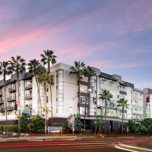 Exclusive Suites in MDR-Venice with Pool, GYM & HotTub, hotel in Los Angeles