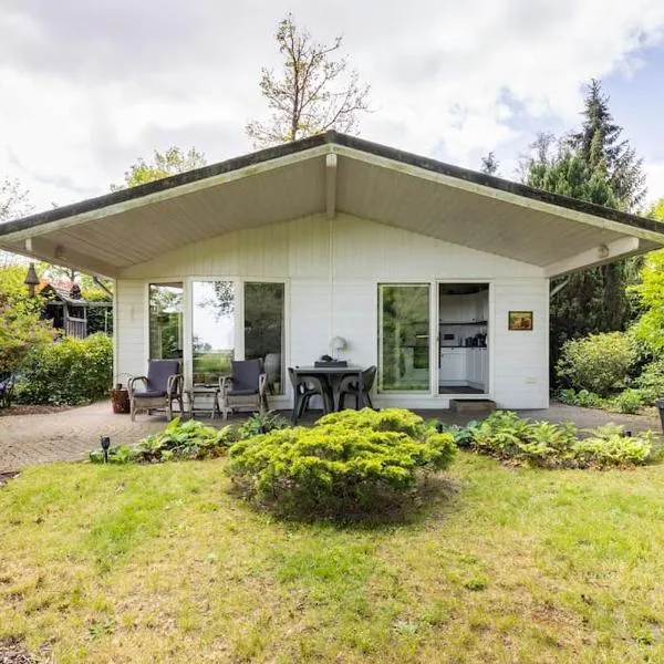 NOFLIK, een gezellig chalet met een fraaie en rustige ligging, hotel a Stegeren