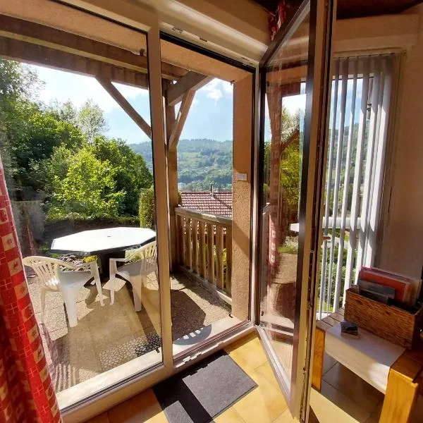 Hameau des chaumes vue panoramique, готель у місті Ла-Бресс