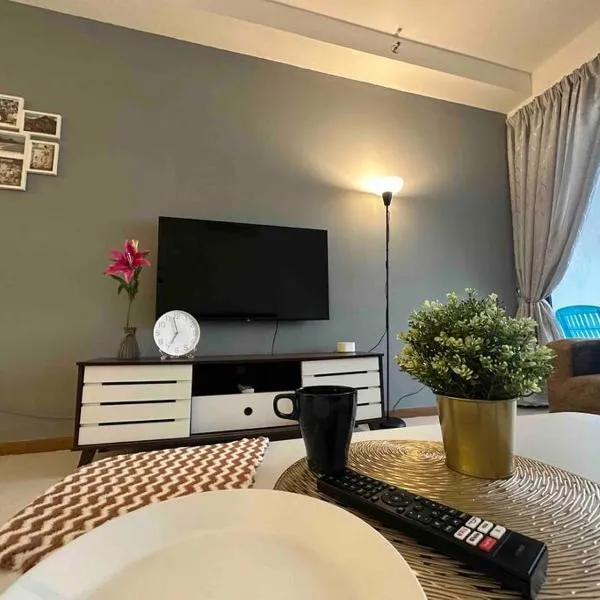 LM HomeyB 3BR Coastline Family Suite for 4-14 Pax with Nexflix & Coway Water Purifier, ξενοδοχείο σε Tanjong Tokong