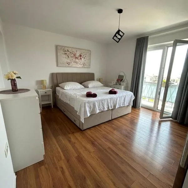 Makarska में, होटल Spacious apartment in Makarska Maria
