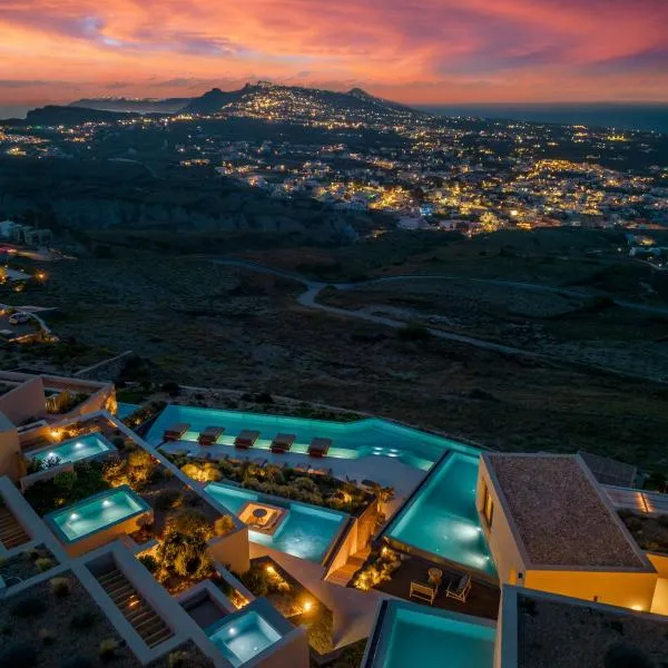 North Santorini - A Luxury Spa Hotel، فندق في بيرغوس
